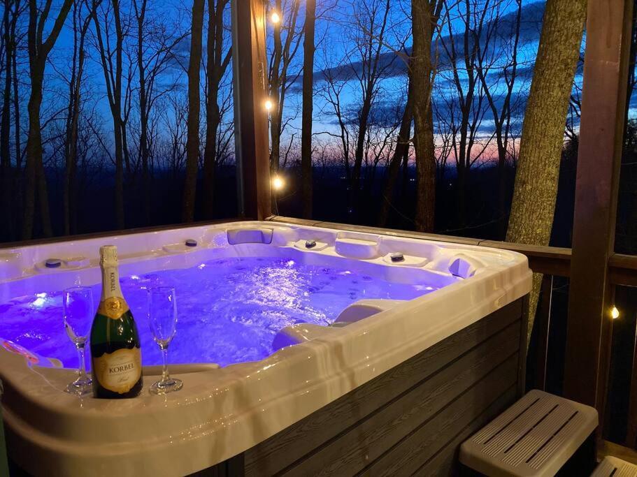 Mtn Cabin Sleeps 10 - 5 Mins To Fishing & Camping Ellijay Luaran gambar
