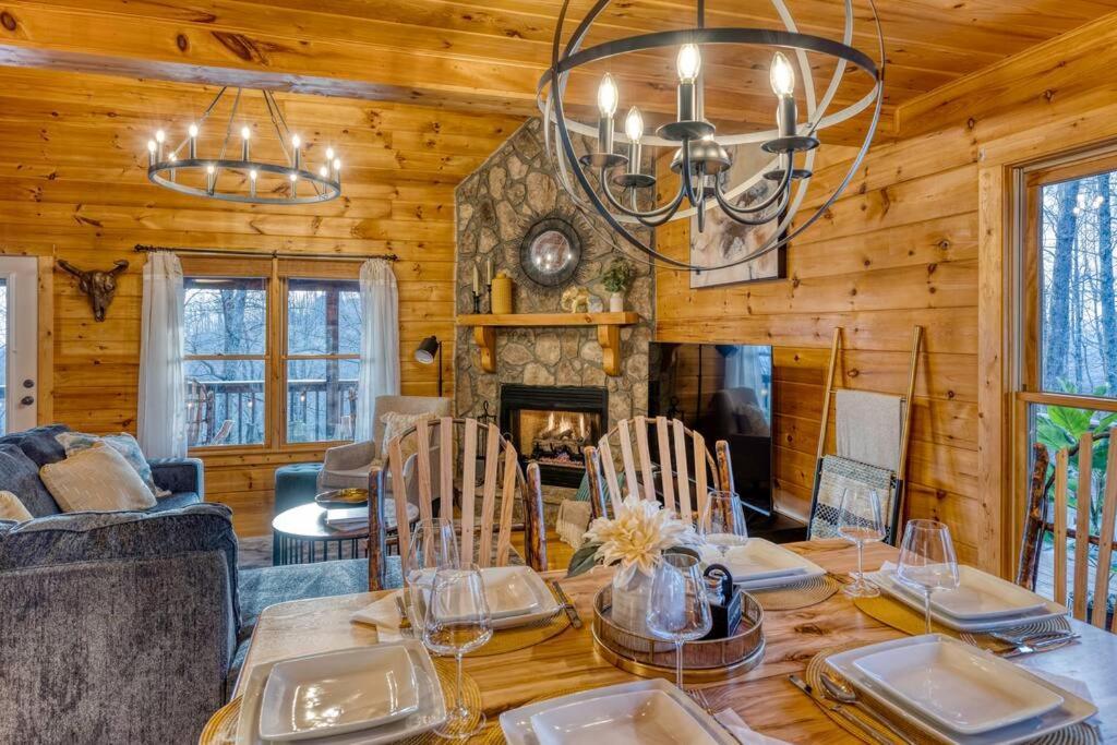 Mtn Cabin Sleeps 10 - 5 Mins To Fishing & Camping Ellijay Luaran gambar